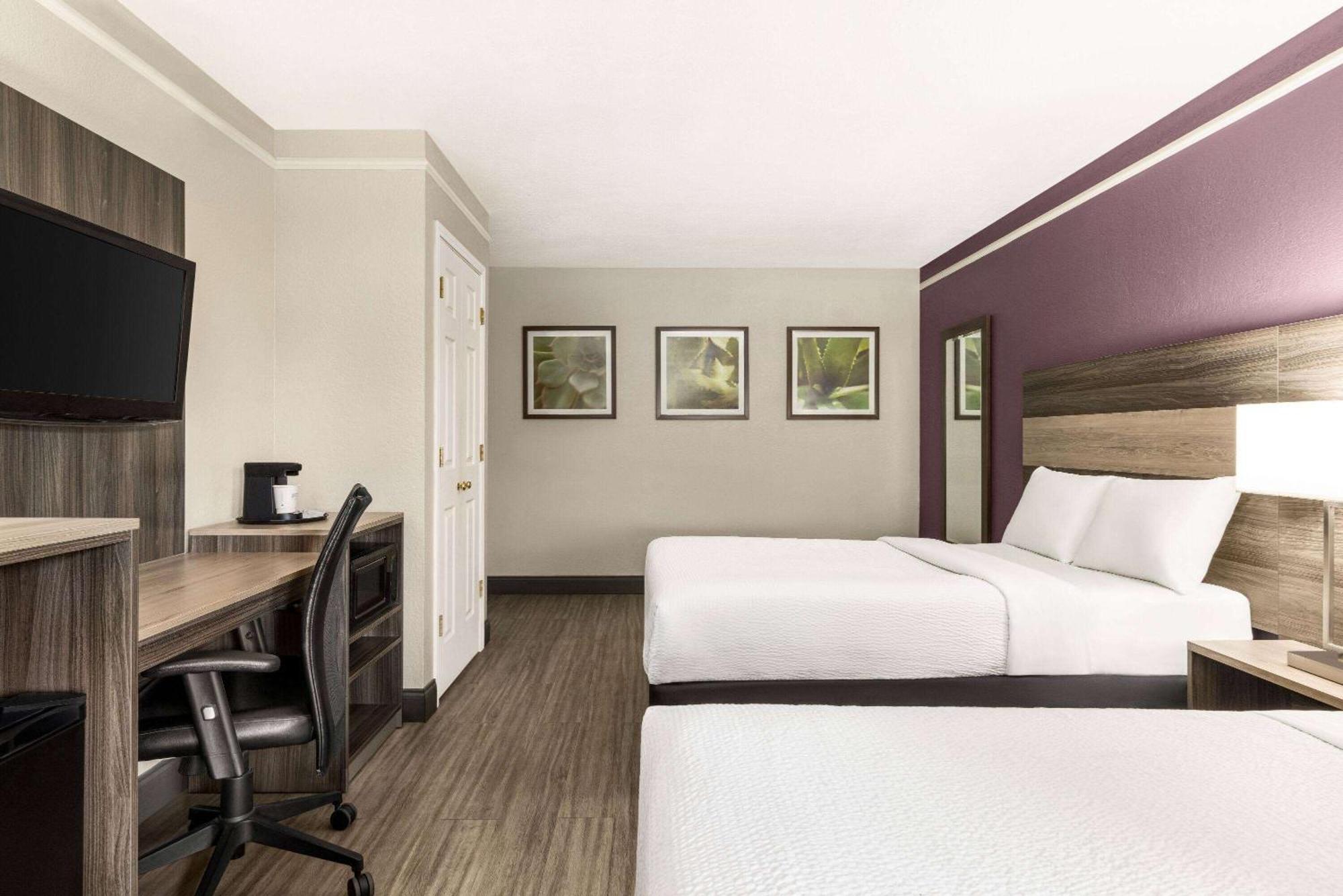 La Quinta Inn By Wyndham San Antonio Lackland Buitenkant foto
