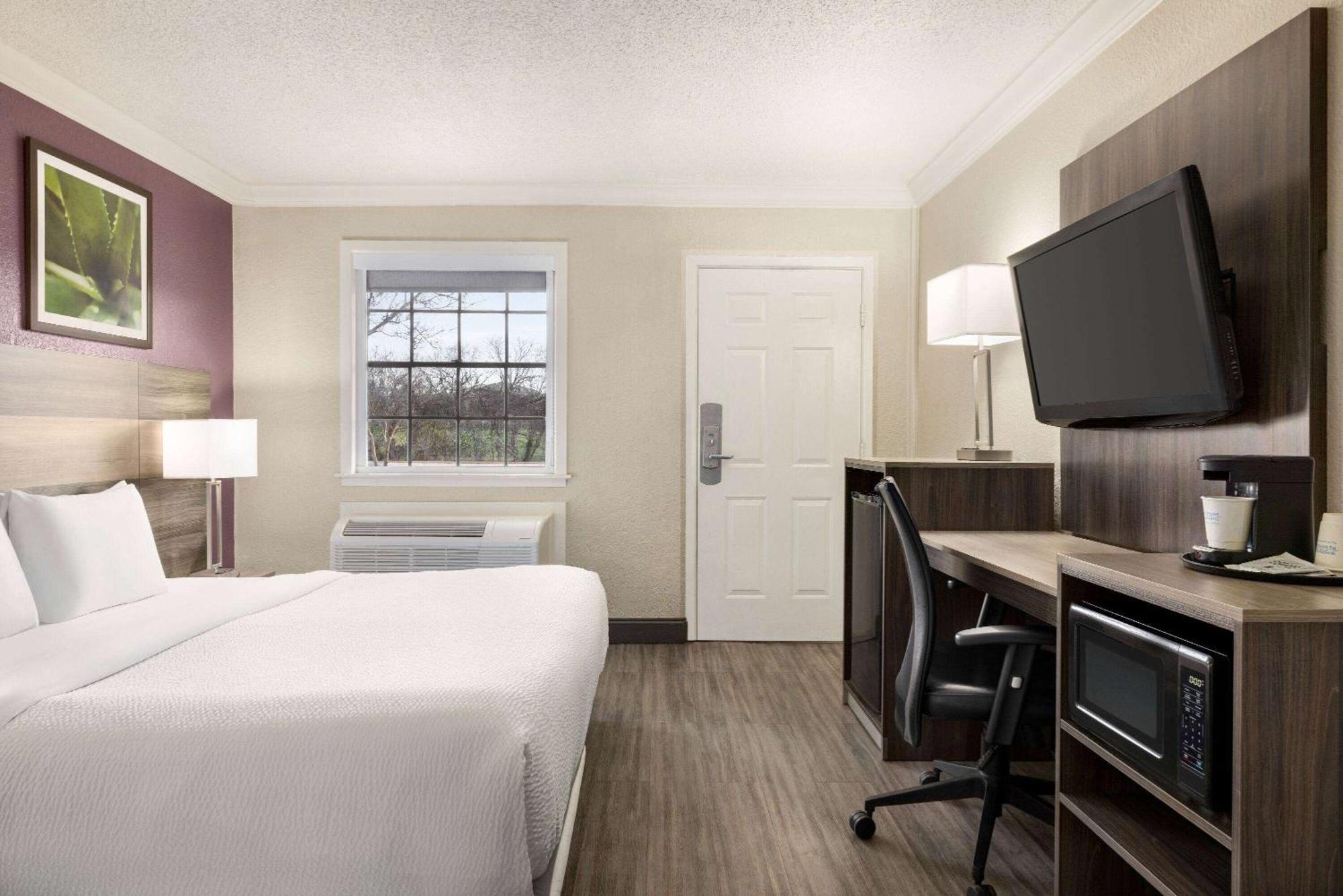 La Quinta Inn By Wyndham San Antonio Lackland Buitenkant foto